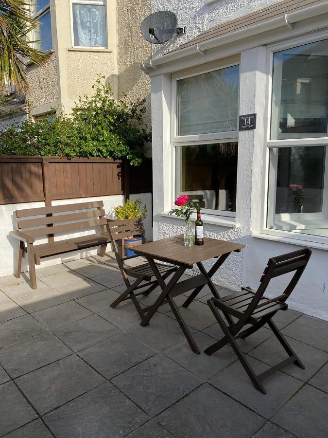 Clevedon House - Newquay - Beaches - Parking Villa Buitenkant foto